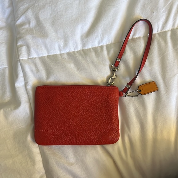 Coach wristlet - Picture 2 of 2